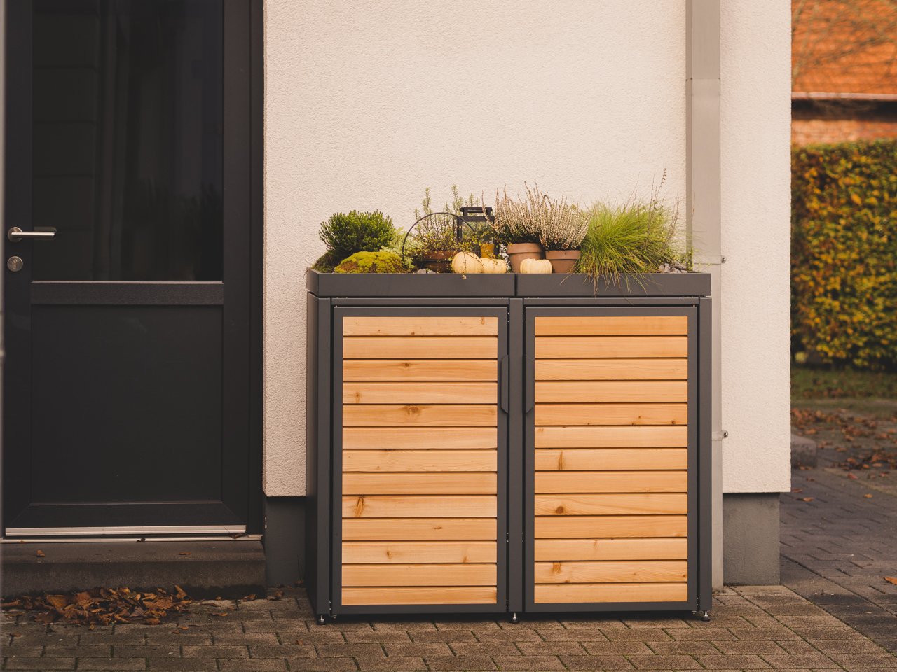 MEISTERBOX Forst Mülltonnenbox mit Echtholzfront aus Lärche und bepflanztem Dach